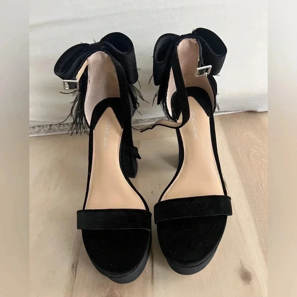 Antonio Melani Heels Bow Velvet Black Rhinestones feathers platform Janie